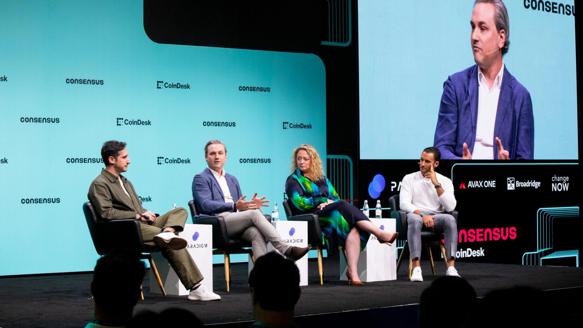 Banks and TradFi Firms Adopt Crypto Infrastructure, Executives Say at Consensus