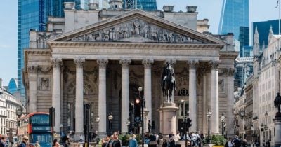 Bank of England Report Highlights Chainlink Oracles in DLT Systems