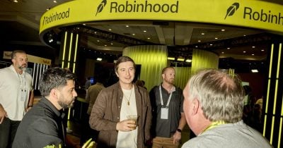 Robinhood Chain Surpasses 2 Million Monthly Users, TVL Hits $480M
