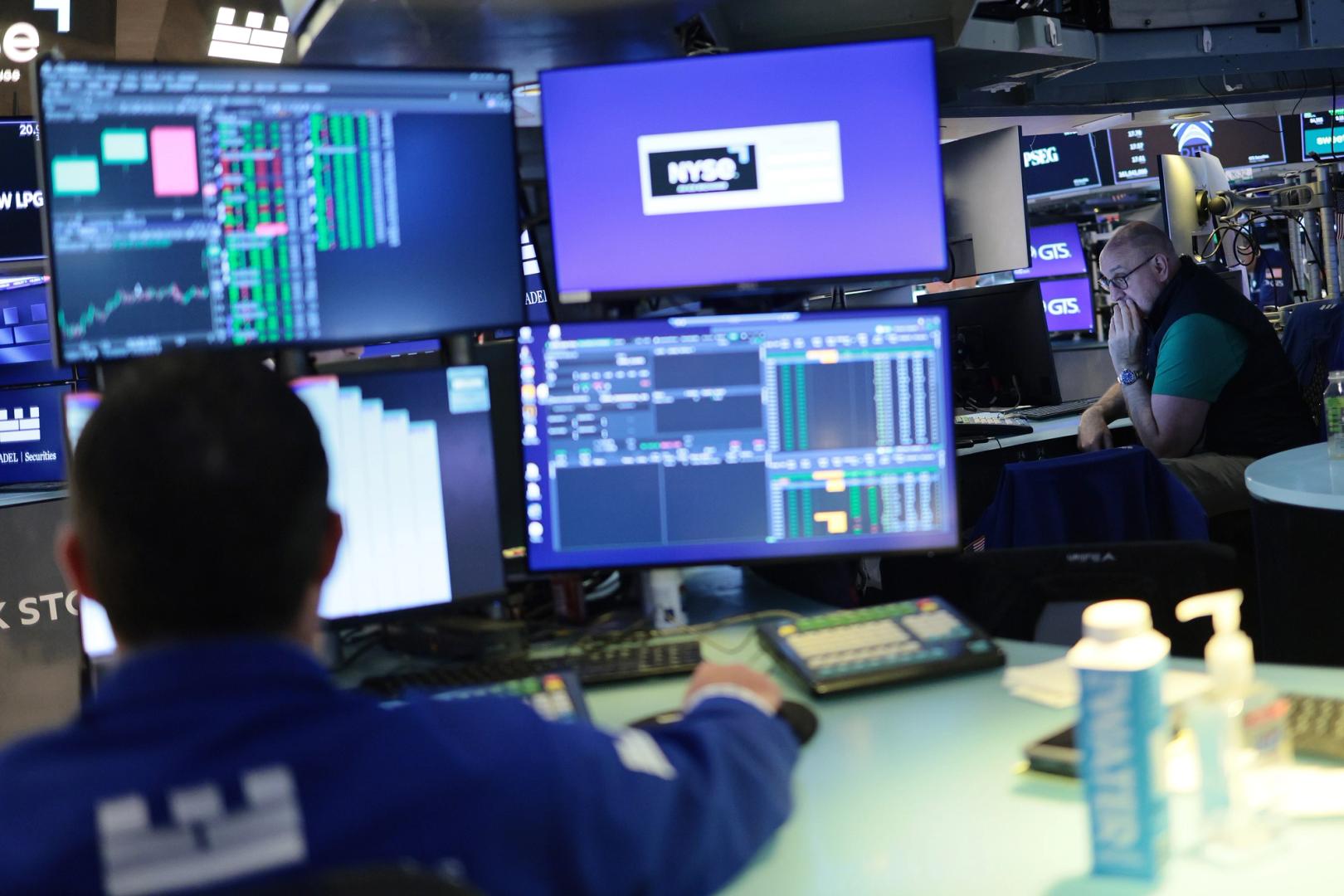 Bitcoin Flat as Global Stocks Hit Record, Oil Slips on Hormuz Deal Hopes