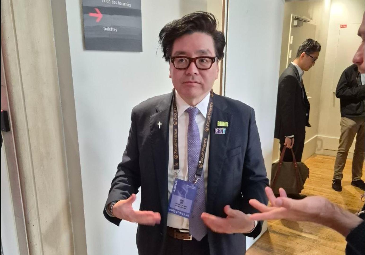 Bitmine Chairman Sees Typical Bottom Signals in Crypto Outflows