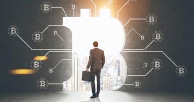 Goldman Sachs Exits XRP and Solana ETF Positions, Boosts Bitcoin Call Options