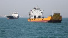 Strait of Hormuz Standoff Puts Gulf Ceasefire in Jeopardy, Bitcoin Holds Near $80K
