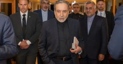 Iran Closes Strait of Hormuz as US Talks Open in Switzerland
