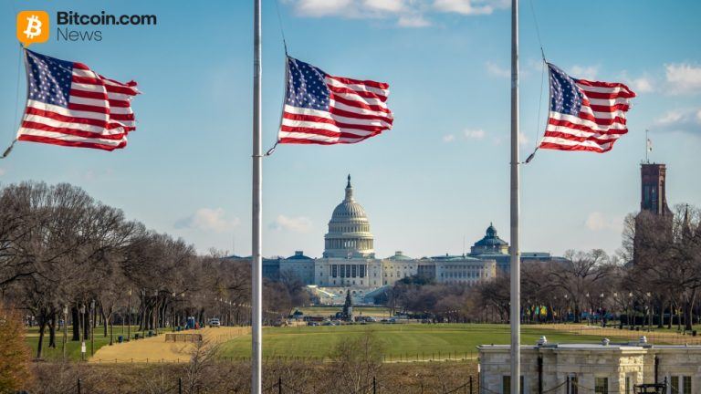 Senator Moreno Slams Bank Opposition to Stablecoin Bill Ahead of Markup