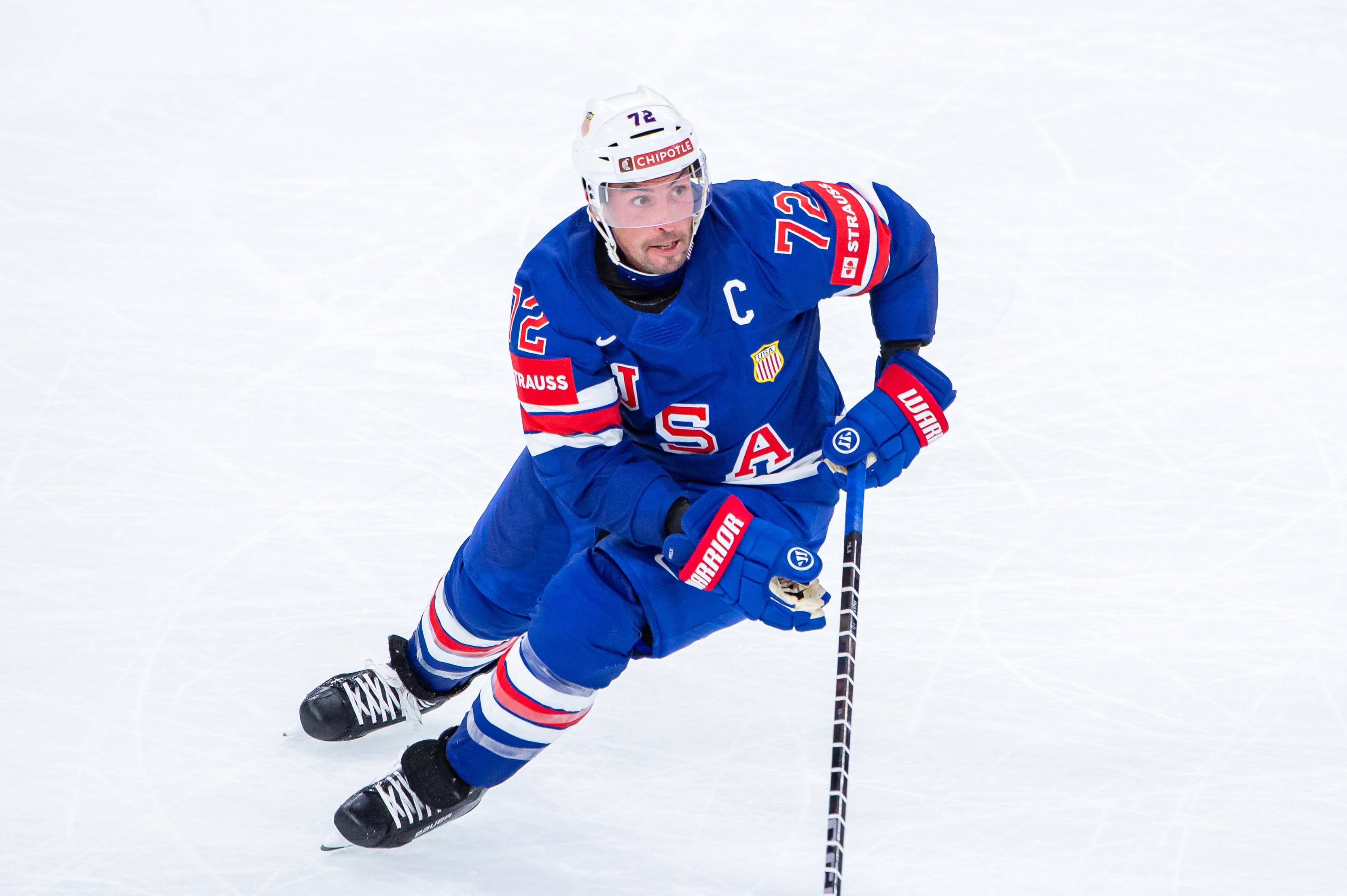 IIHF World Championships Push ExpressVPN as Crypto Alternatives Stay Niche
