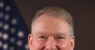 SEC Chairman Atkins Pushes to Ease IPO Burdens for Young Companies