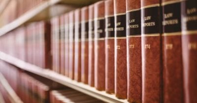 Stanford Study: AI Lawyers Beat Law Professors in Legal Reasoning Test