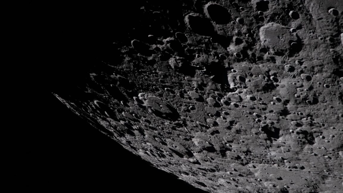 NASA's $439M Lunar Rover Awards Spark DePIN Hopes, But Timeline Pushes Payoff to 2028