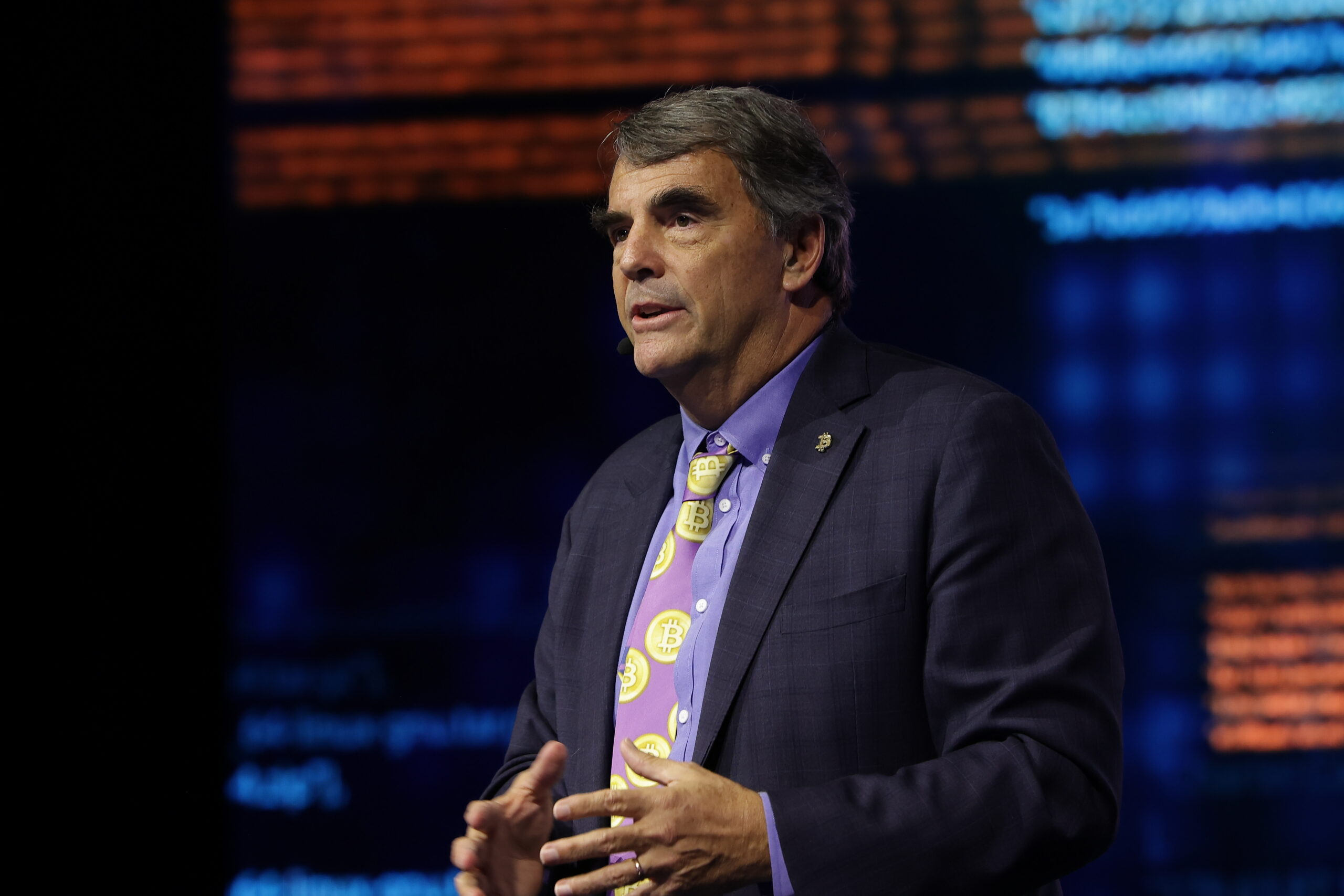 Tim Draper Declares Bitcoin Mainstream, Predicts Retail Shift to Crypto