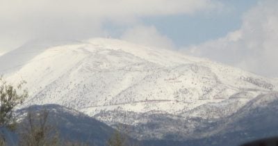 Israel Keeps Military Presence on Mount Hermon, Citing Jihadist Threats