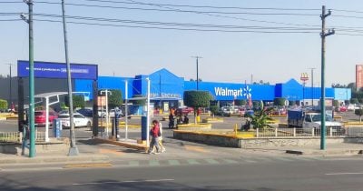Walmart Stock Drops 8% After Rare Quarterly Sales Miss