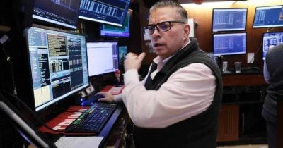 Wall Street Hits New Highs on Tech Rally, Peace Optimism