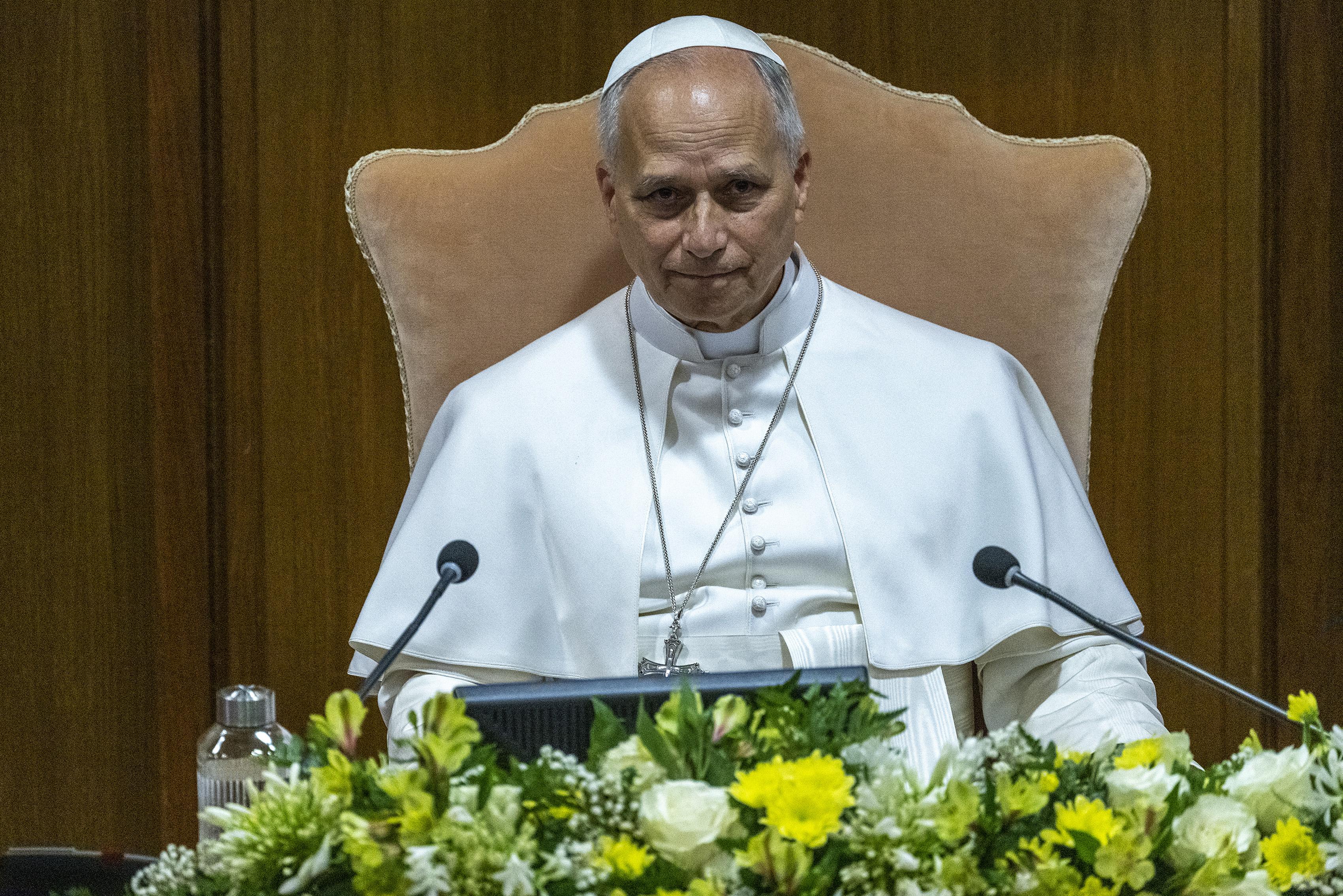 Pope Leo XIV's First Encyclical Warns on AI Risks, Crypto Decentralization Advocates See Opportunity
