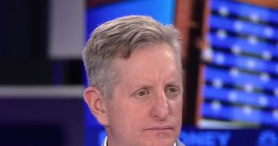 Steve Eisman Warns AI Boom's Revenue Relies on OpenAI and Anthropic