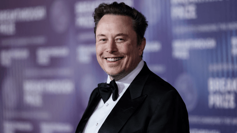 Elon Musk Proposes Universal High Income Over Government AI Stakes