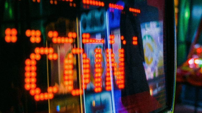 Mystake Network Goes Dark for 20 Hours After Game Studios Withdraw Slots