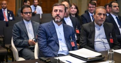 Iran Signs MOU with US, Plans Diplomatic Negotiations