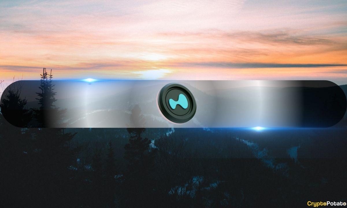 HYPE Token Jumps 24% as Synthetic SpaceX Contracts Debut on Hyperliquid