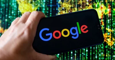 Google Walks Tightrope Between AI Innovation and Ad Revenue Protection