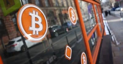 Bitcoin Slides 2% as US Strikes Iran; Liquidations Near $1B