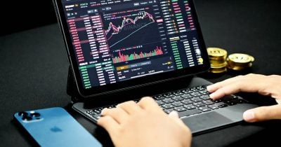 Crypto Market Bleeds $28B in June as Investors Turn Risk-Averse