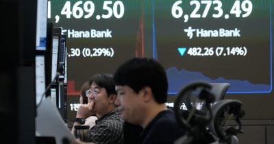 AI Anxiety Triggers Tech Selloff in Asian Markets, Hits KOSPI and Nikkei