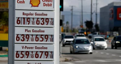 U.S. consumer sentiment hits record low as gasoline prices, inflation fears mount