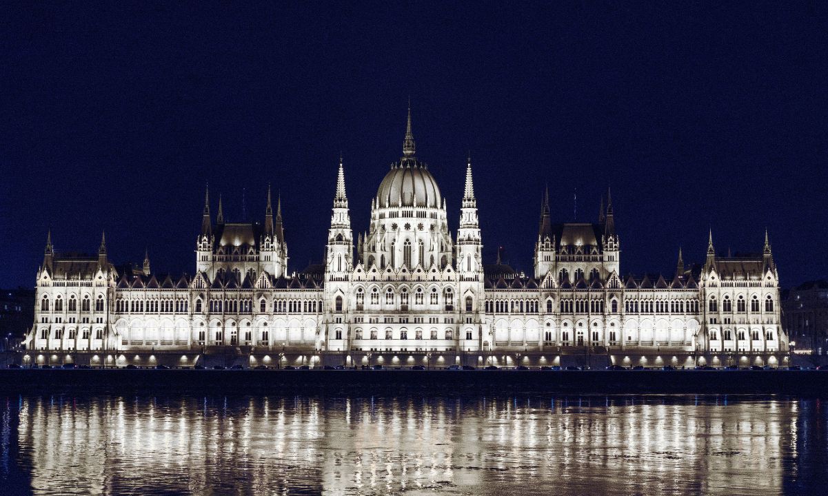 Hungary Scraps Crypto Verifier Rule After Market Exodus, EU Pressure