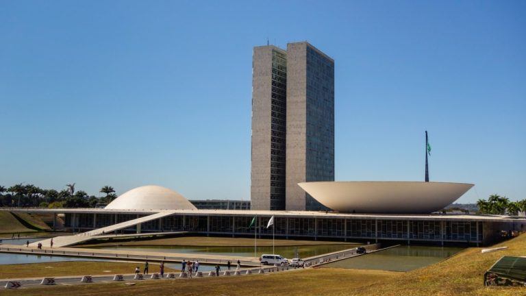 Brazil Bans Sports Betting and Online Games Nine Days Before Presidential Election