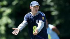 Thomas Tuchel Won't Adapt England's Style for World Cup Heat; Crypto Market Ignores, Focuses on Bearish Macro