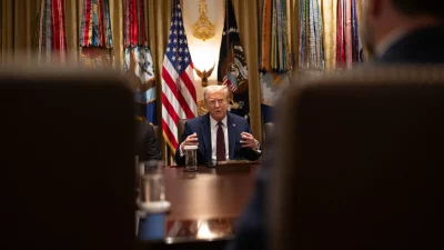 Trump to Meet Senators on Stalled CLARITY Act as August Recess Looms