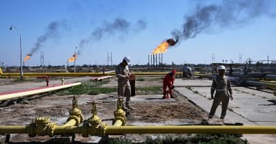 Indian Refiners Halt Iraqi Oil Loadings Over Strait of Hormuz Security Risks