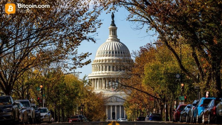 CLARITY Act Clears Senate Committee 15-9, Heads Toward Consolidation