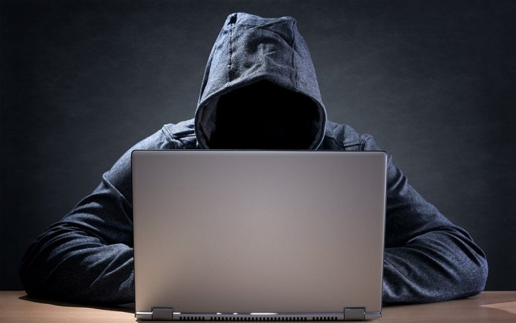 Gravity Bridge Loses $5.4M in Signing Key Attack, Validators Told to Halt