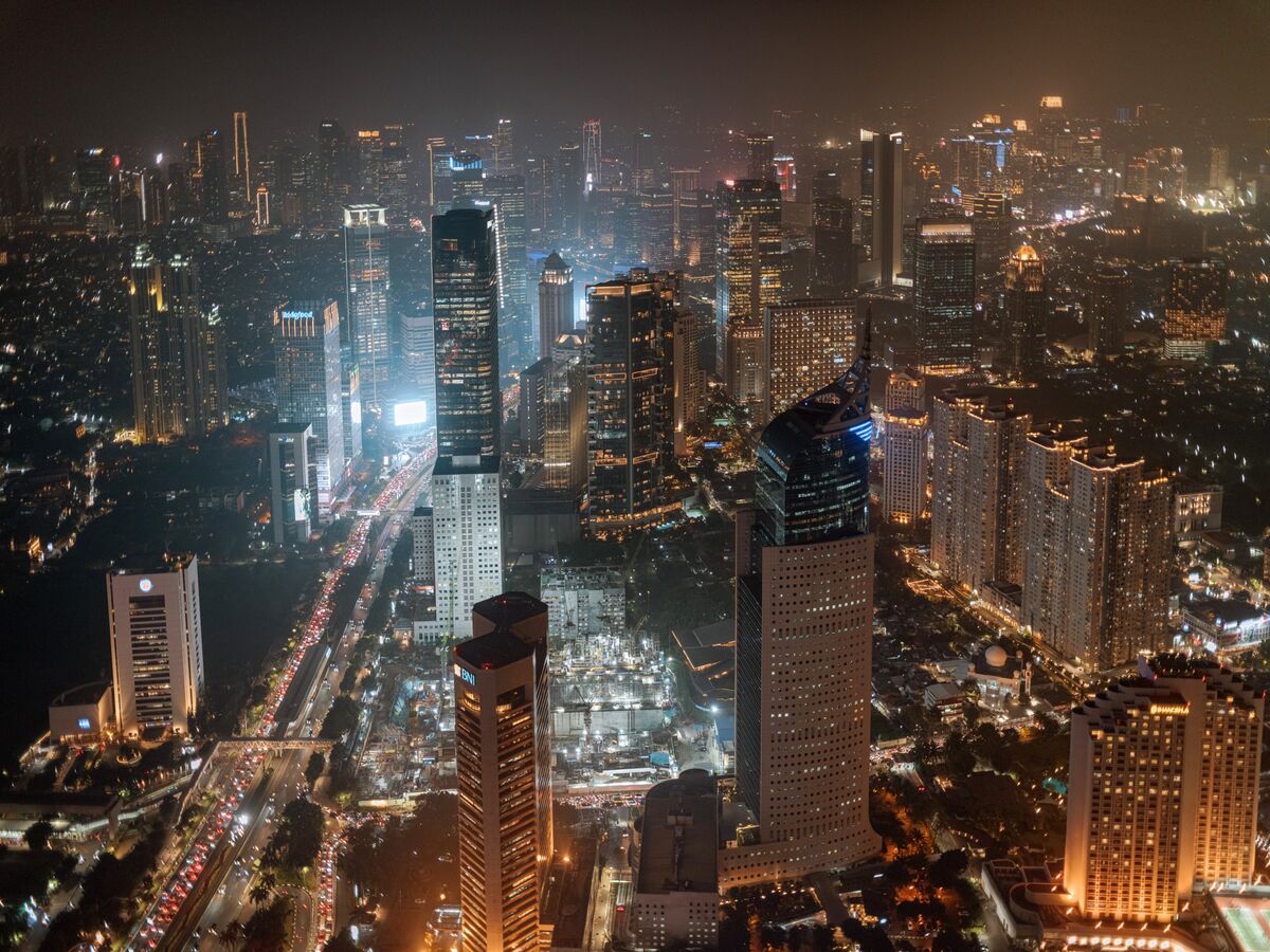 Danantara Starts US Dollar Bond Roadshow Amid Indonesian Market Selloff