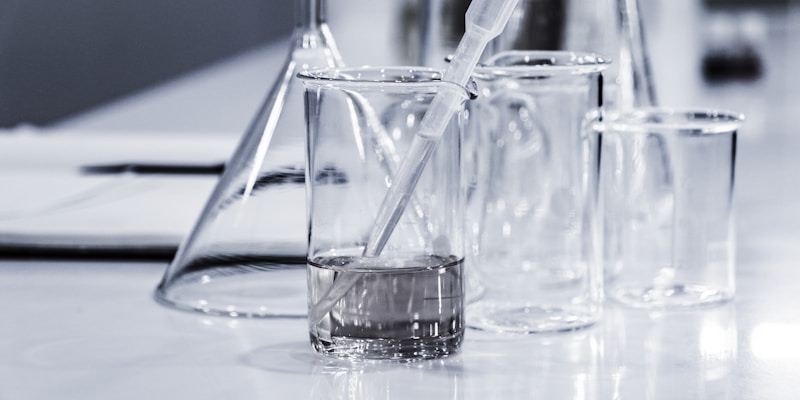 Nature Journal Publishes Dual STM Papers on Field-Induced Response