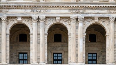 Kansas Becomes a Battleground in the 2026 Senate Race