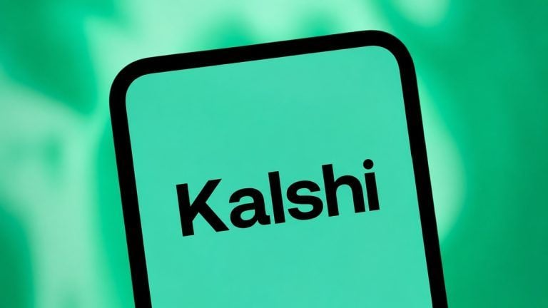 Kalshi Traders Cut Bitcoin $100K Odds as Price Sags
