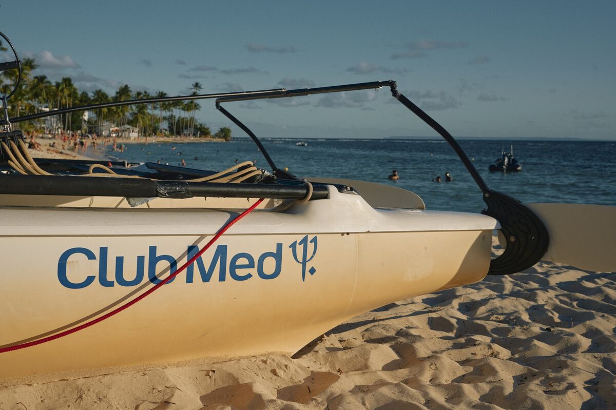 Fosun Taps Banks for Club Med Hong Kong IPO as Crypto Markets Stay Fearful
