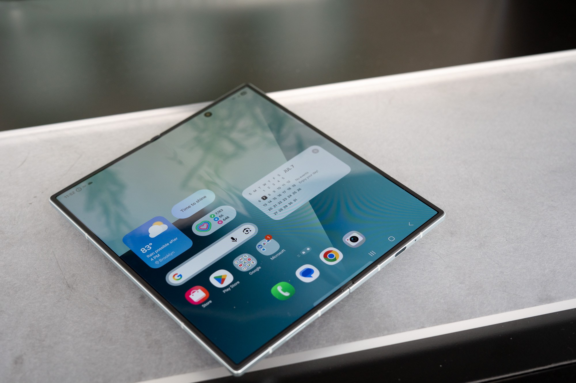 Samsung's Flex Titanium Display Could Reshape Mobile Crypto Wallets