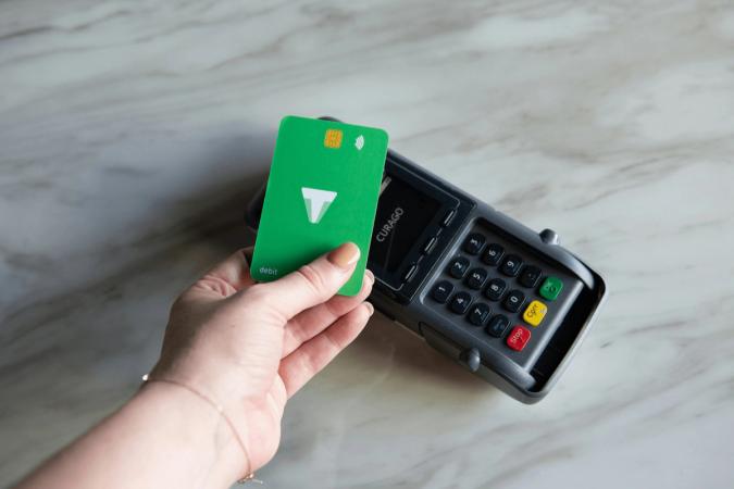 Shinhan and SBI Sign Pact to Test Yen Stablecoin Payments for Japanese Visitors in South Korea