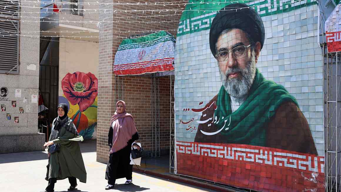 Trump Holds Off Iran Attack After UAE, Saudi, Qatar Plead for Delay