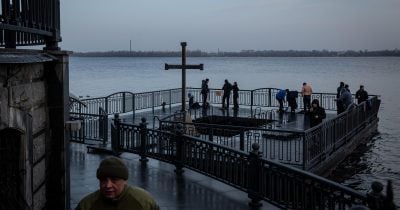 Russia Strikes Dnipropetrovsk, Wounding Five; Market Sees 18% Chance of Sloviansk Entry by 2026