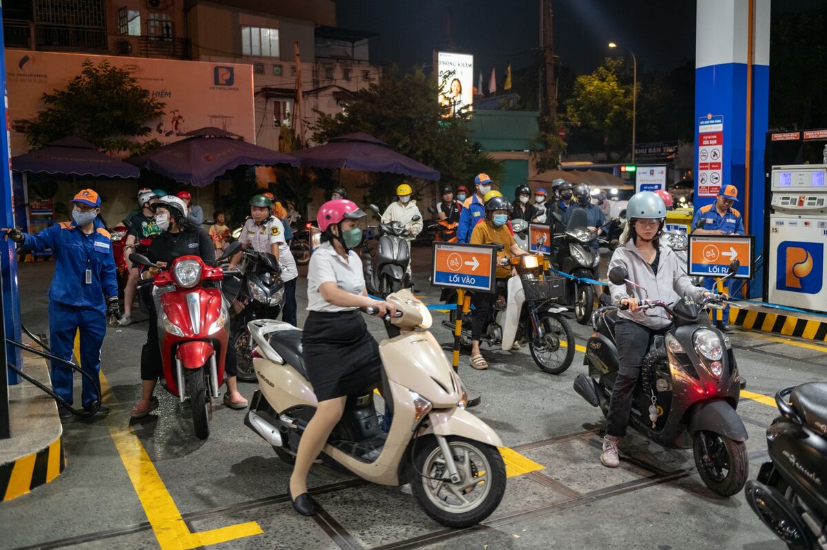 Southeast Asian Firms Sound Alarm on Energy Costs as Middle East Conflict Enters Third Month