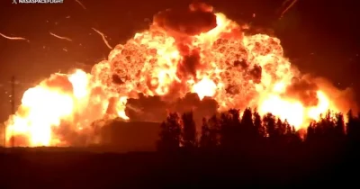 Blue Origin's New Glenn Rocket Explodes During Cape Canaveral Test