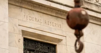 Central Bank Describes Policy as Mildly Restrictive, Inflation Risks 'Super-Elevated'