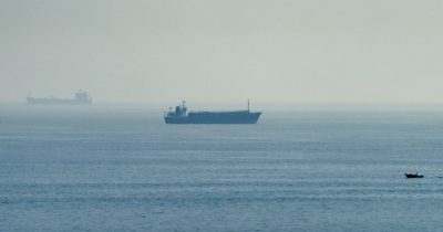 Iran and Oman Finalize Temporary Shipping Route Deal Through Strait of Hormuz