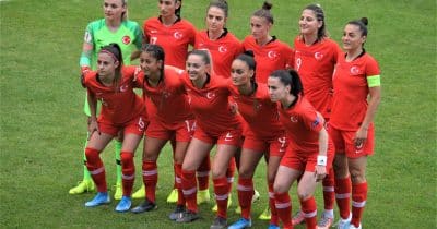 Turkey Names Starting XI for World Cup Showdown with Paraguay