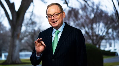 White House Economic Adviser Opposes New AI Approval Agency, Cites China Risk